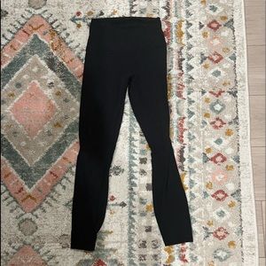 Black Lululemon Aligns * 25 inch inseam